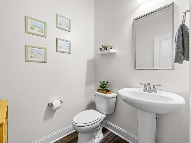 Building Photo - Neighborhoods of Holly Ridge