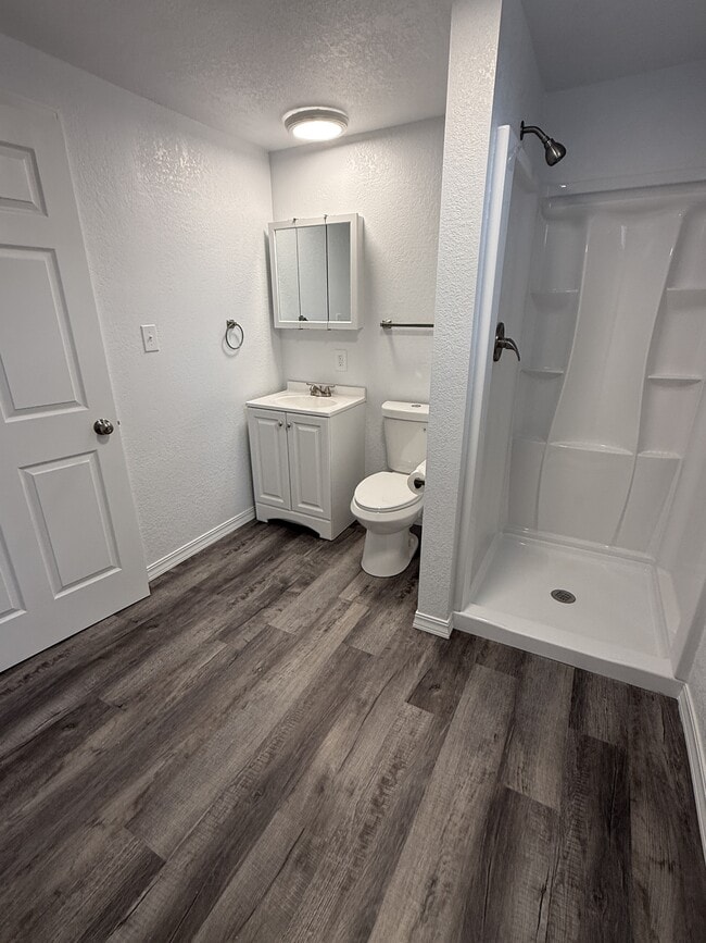 Building Photo - 6233 43rd St SW