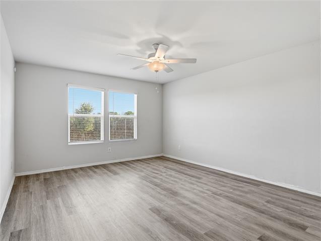 Building Photo - 933 Dressage Dr