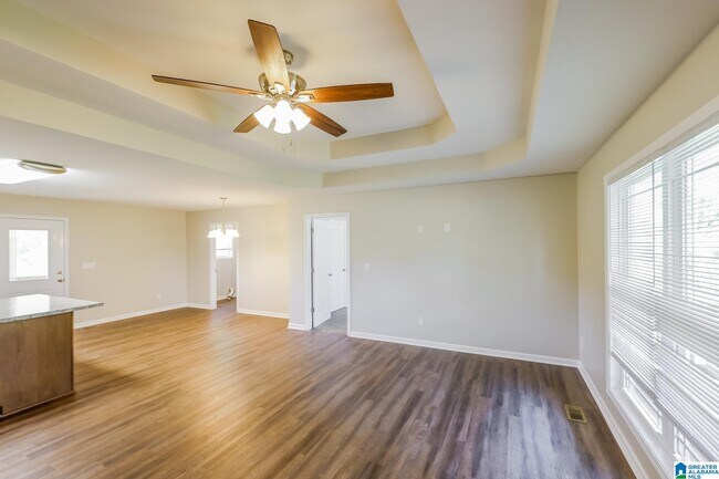 Building Photo - 3757 Graves Gap Rd