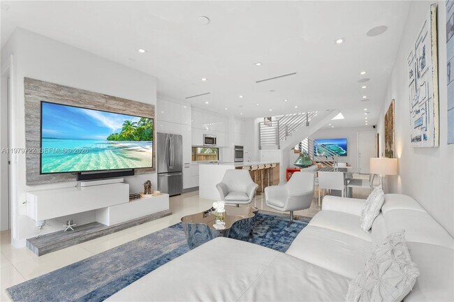 Building Photo - 3276 Day Ave