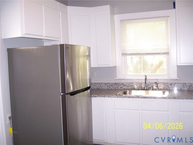 Building Photo - 505 N 1st St