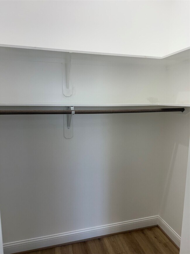 Building Photo - 6350 Culberson St