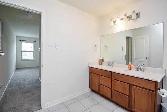 Building Photo - 20911 Teocalli Dr