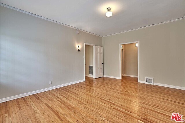Building Photo - 703 Lorraine Blvd