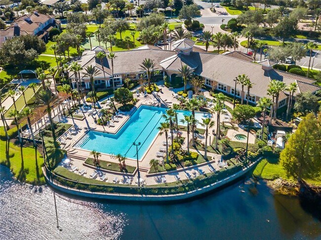 Building Photo - 8304 Portofino Dr