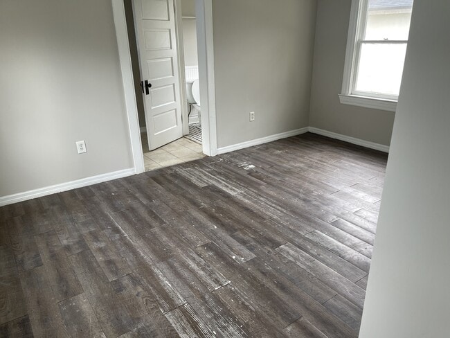 Building Photo - 2609 Lowell Ave