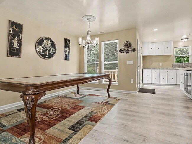 Building Photo - Lease OR Lease to Own