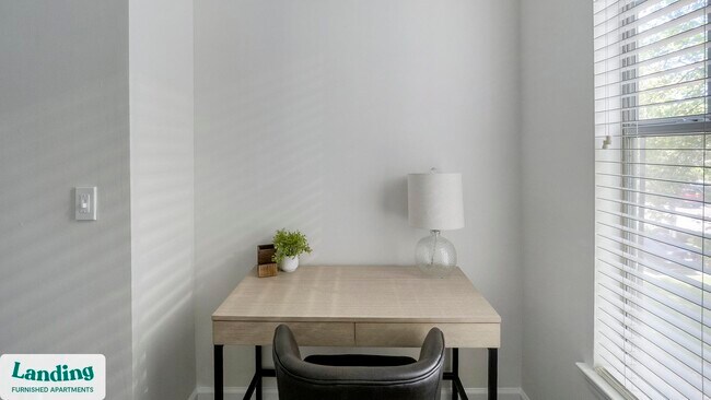 Building Photo - 325 Marymeade Dr