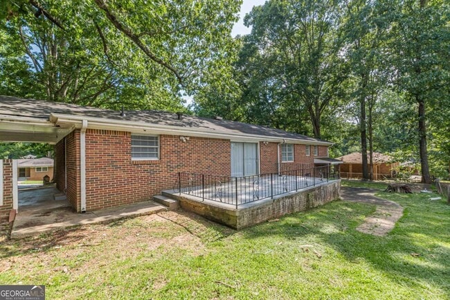 Building Photo - 2416 Timber Ridge Ct