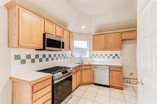 Building Photo - 459 Hayden Dr