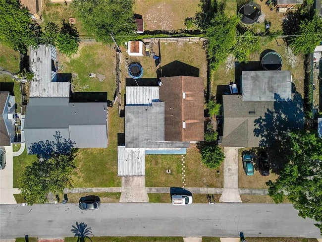 Building Photo - Winterhaven Rental!