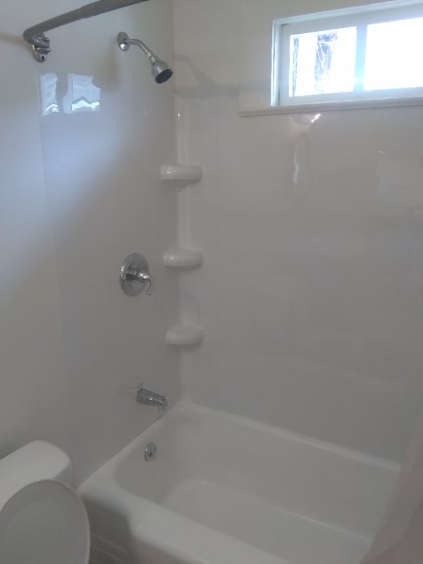 Building Photo - 654 Augusta St