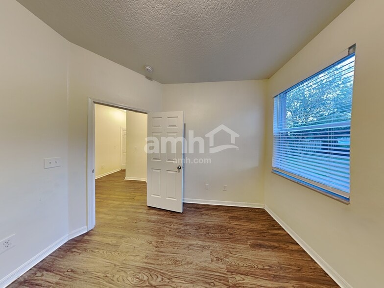 Building Photo - 12723 Bramfield Dr