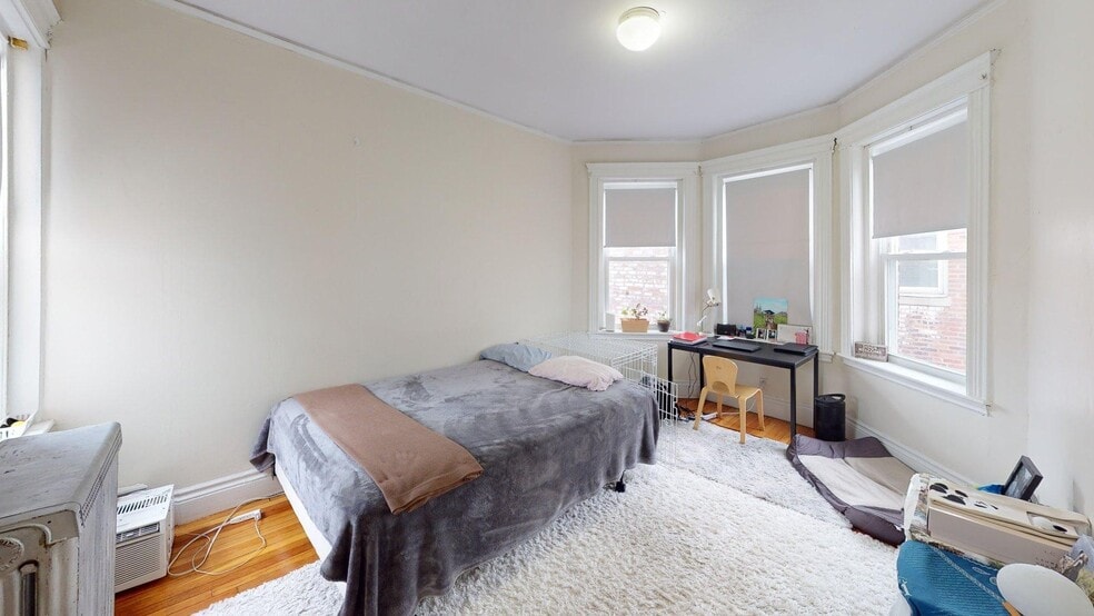 Building Photo - 5 Walbridge St