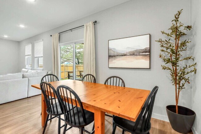 Building Photo - "Charming 4-Bedroom Sanctuary with 2.5 Baths in San Antonio – Spacious 2,097 Sq Ft Home available...