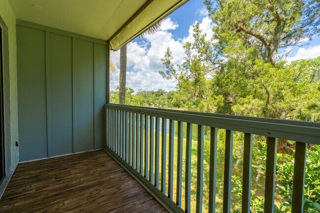 Building Photo - WATERFRONT TRAILS TOWNHOME