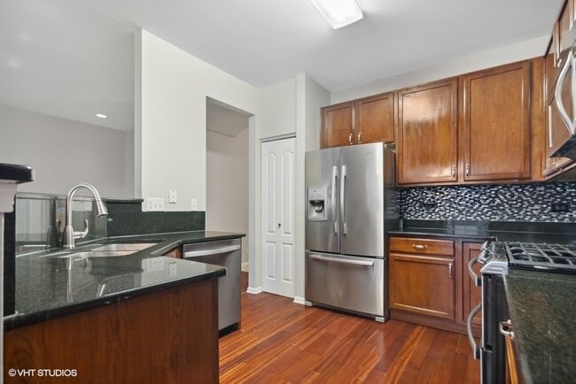 Building Photo - 261 Sype Dr
