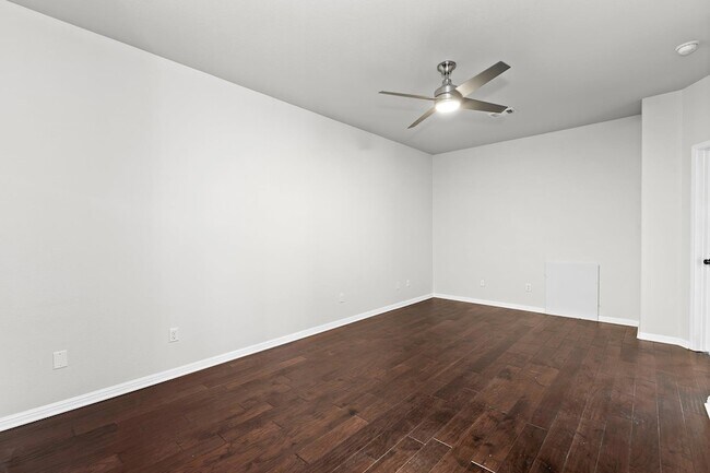 Building Photo - 9621 Solana Vista Loop