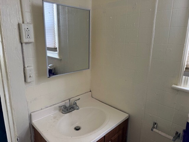 Building Photo - 1303 Monroe St