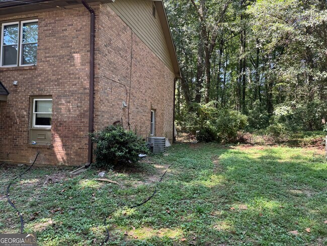 Building Photo - 2128 Terrace Club Ct