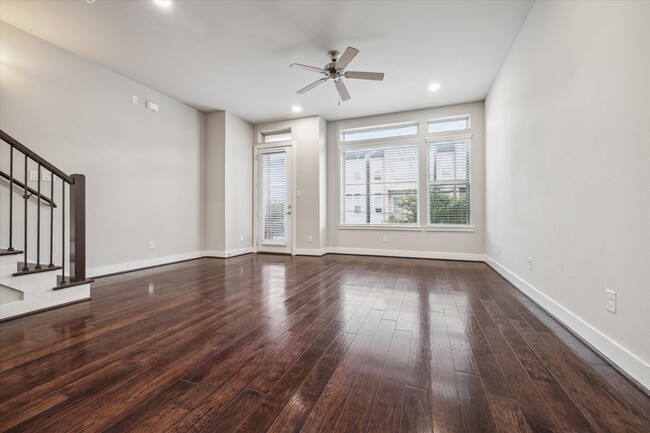 Building Photo - 4508 Cornish St