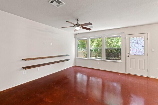 Building Photo - 4608 Acers Ln