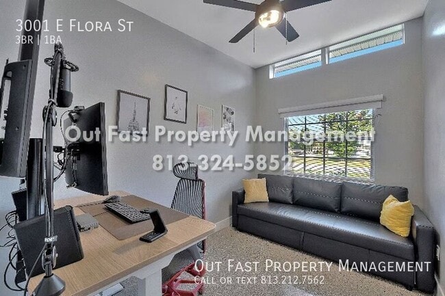 Building Photo - 3001 E Flora St