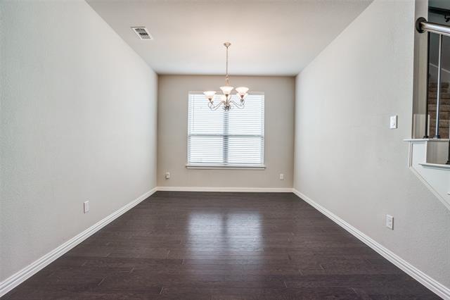 Building Photo - 3001 Renmuir Dr