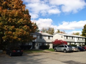 Building Photo - Concord Manor