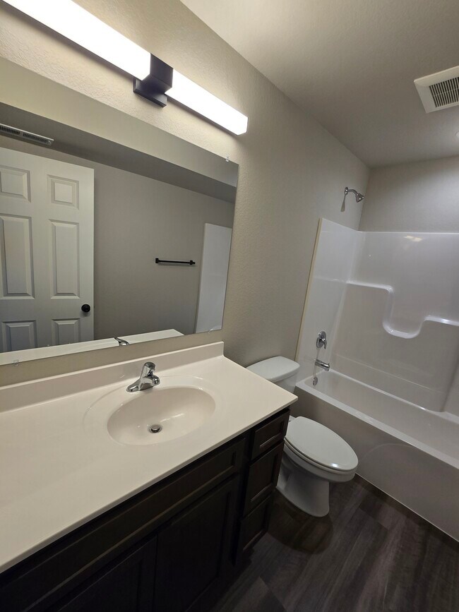 Building Photo - 3822 Haralson Ln