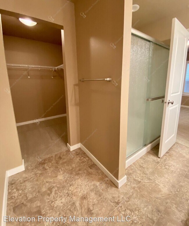 Building Photo - 3 br, 2 bath House - 20778 SE Hollis Ln