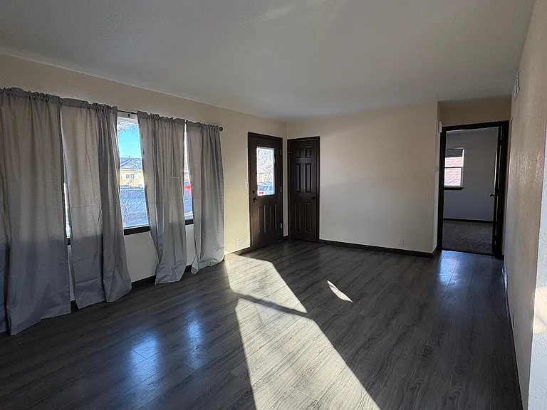 Building Photo - 1211 Florence Ave