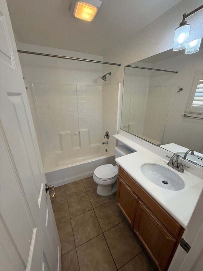 Building Photo - Beautiful Home in Chula Vista
