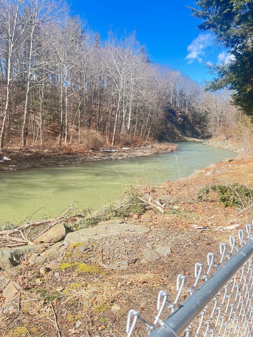 Building Photo - 1240 Landon Rd