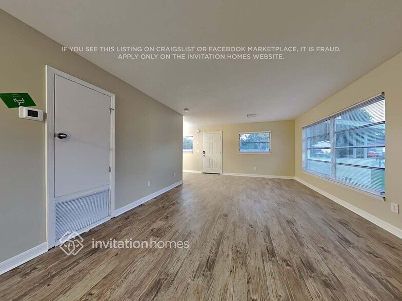 Building Photo - 404 Edwin St