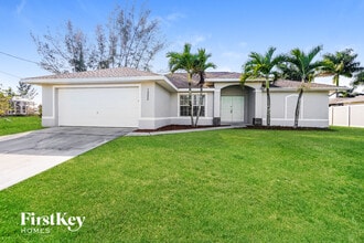 Building Photo - 1222 SW 15th St