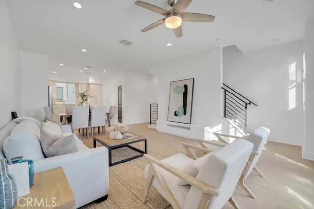 Building Photo - 10832 W Riverton Ct