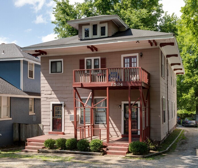 Building Photo - 1534 N Parkway