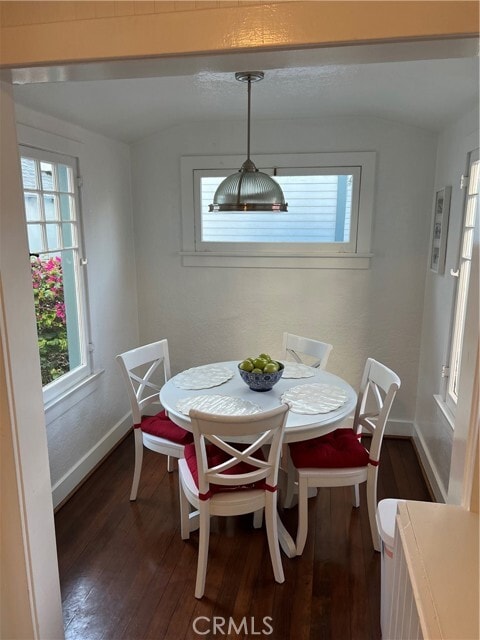 Building Photo - 227 Apolena Ave