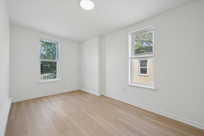 Building Photo - 1225 N Conestoga St