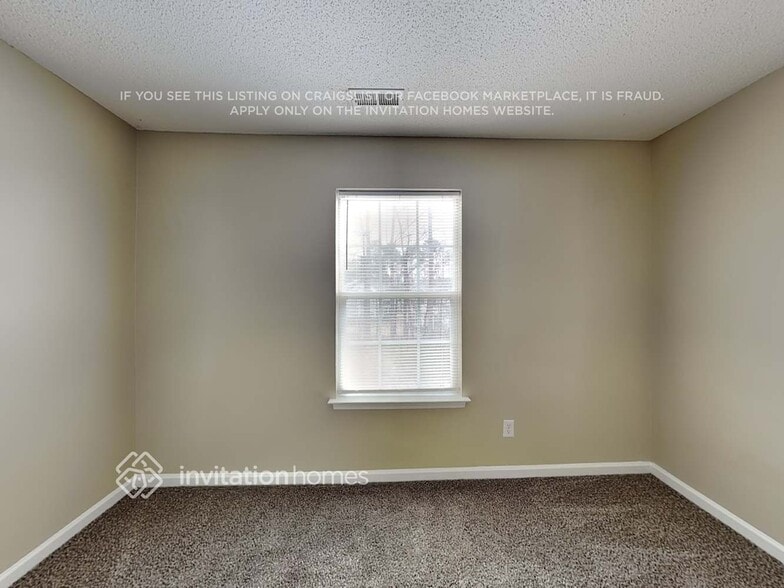 Building Photo - 4513 Hyperion Ct