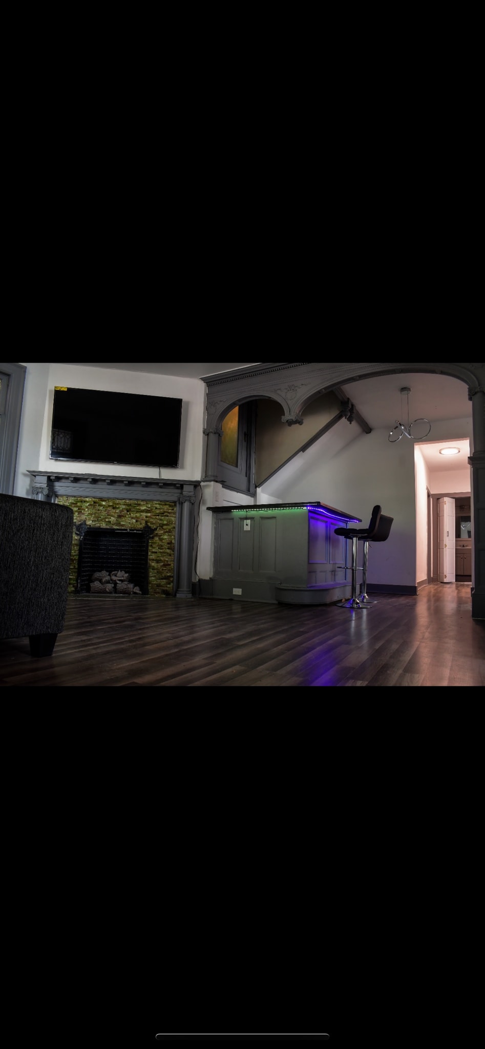 Building Photo - 171 Chapin St