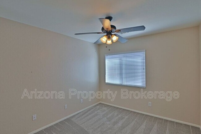 Building Photo - 2603 E San Manuel Rd