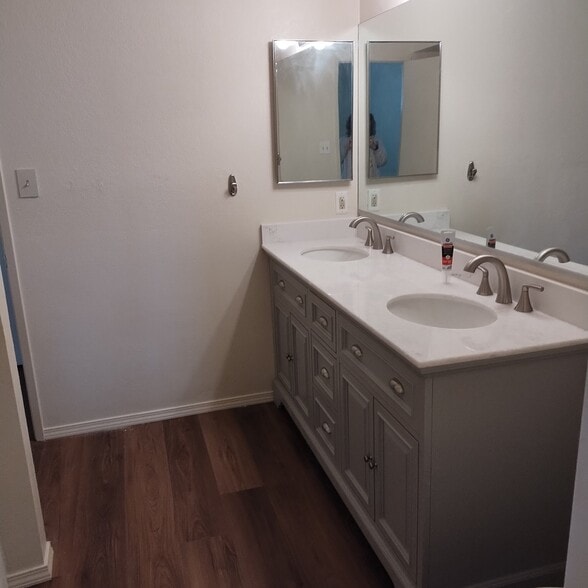 Building Photo - 3524 Sedona Way