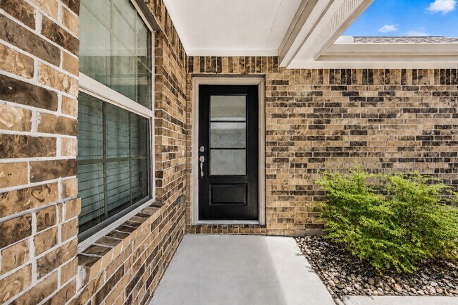 Building Photo - 19450 Rosali Meadow Dr