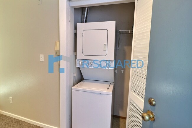 Building Photo - 3910 Whitman Ave N