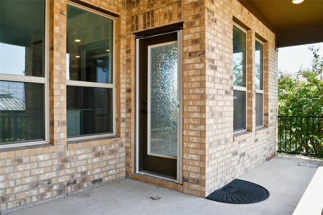Building Photo - 1413 Castalo Ln