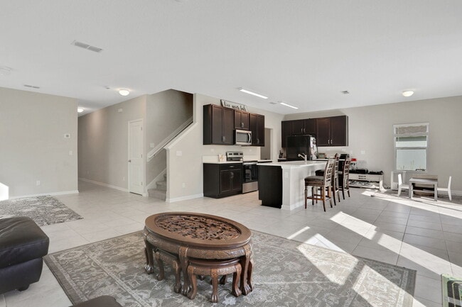 Building Photo - 12517 Creekside Mnr Dr