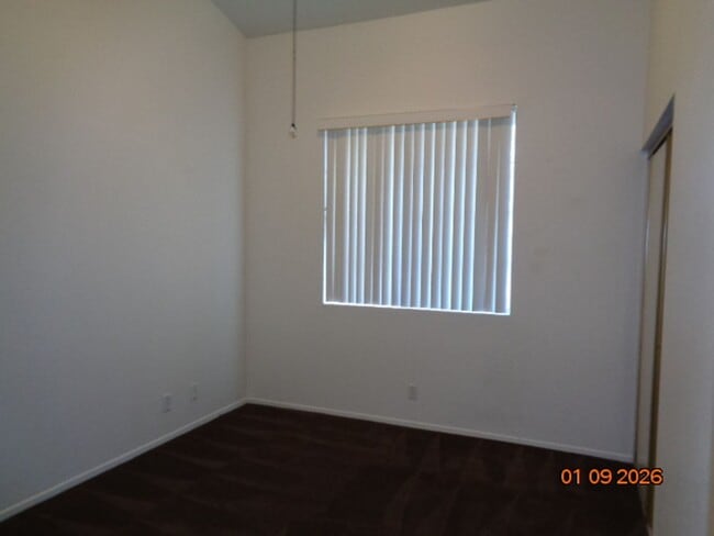 Building Photo - Clean West Palmdale One Story Offering 1494 sq. ft.